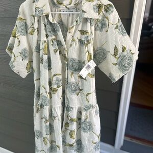 En Saison NWT Dress!